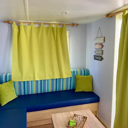 Camp Holiday home *