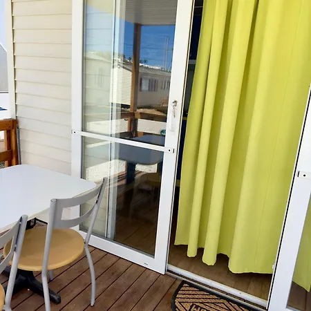 Camp Hébergement de vacances *